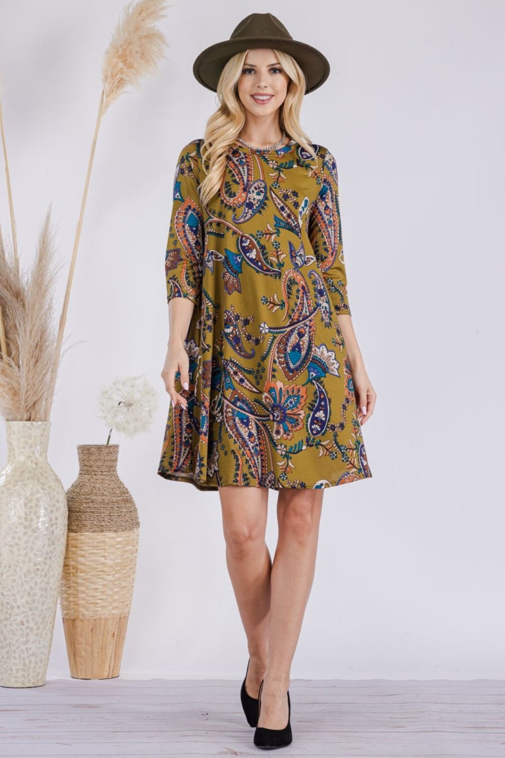 Celeste DesignPaisley Print Mini Neck Dress with Pockets in Olive