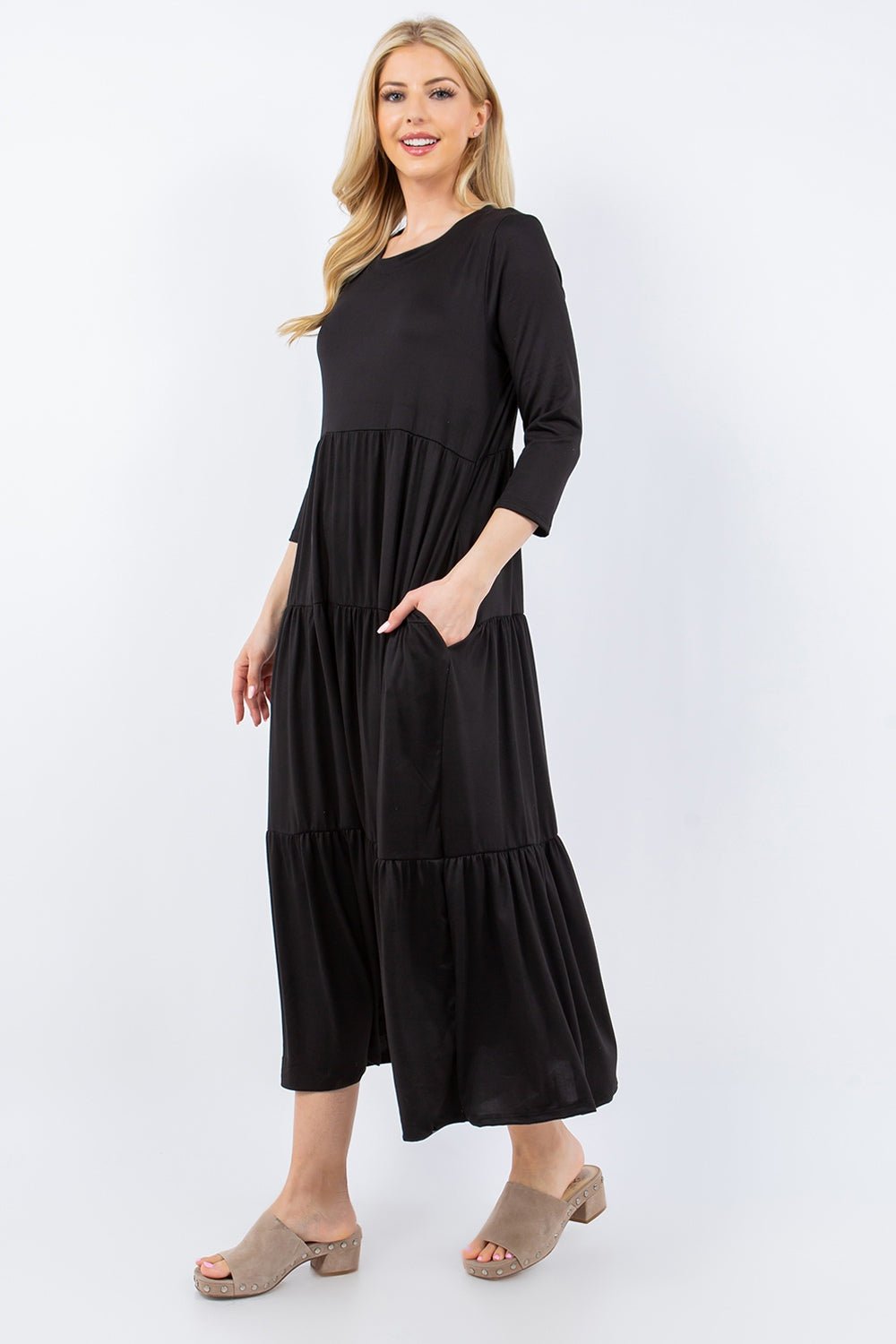 Celeste DesignTiered Midi Dress with Pockets in Black