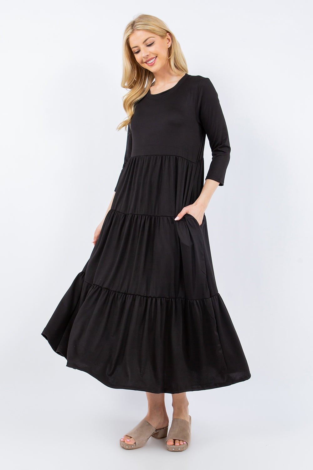 Celeste DesignTiered Midi Dress with Pockets in Black