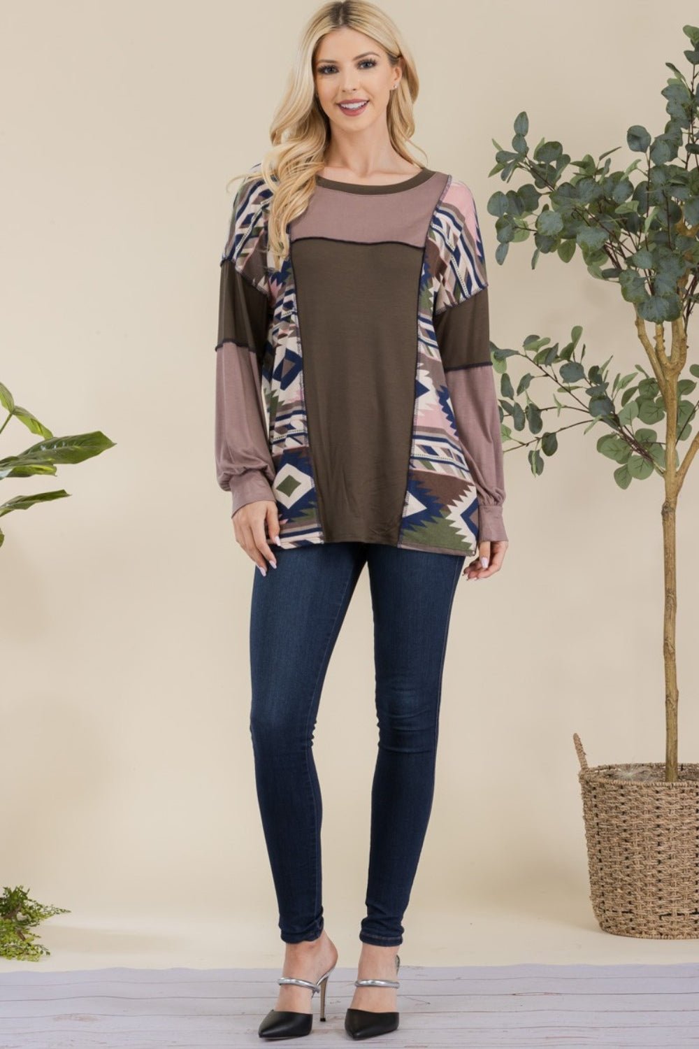 CELESTE - Exposed Seam Printed Color Block T-Shirt in Dark Olive