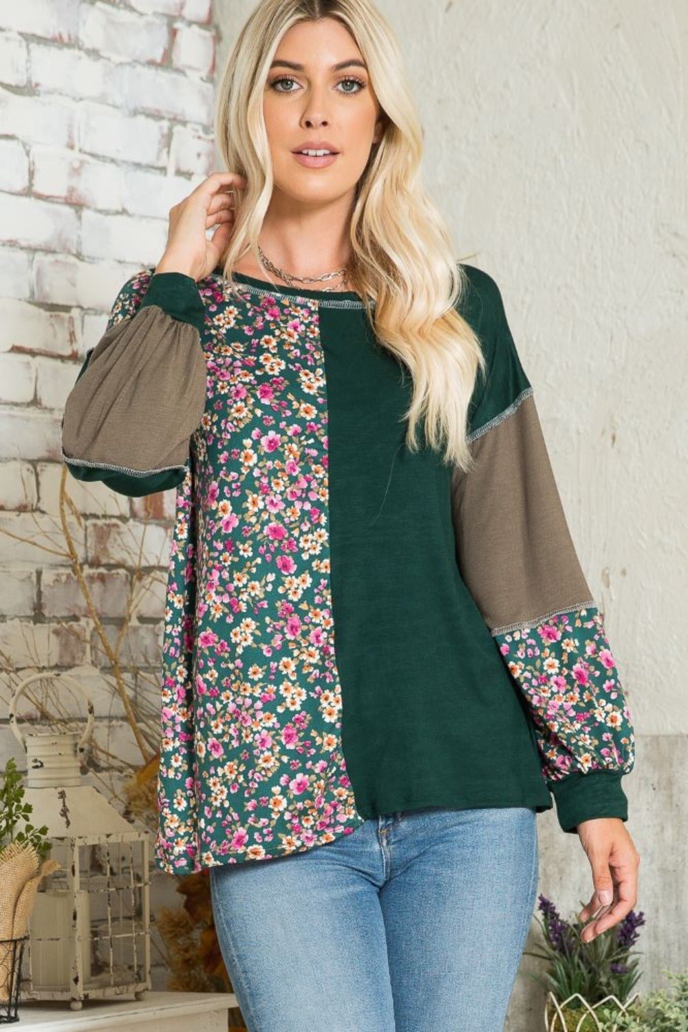 CELESTE - Floral Color Block Exposed Seam T-Shirt in Hunter Green