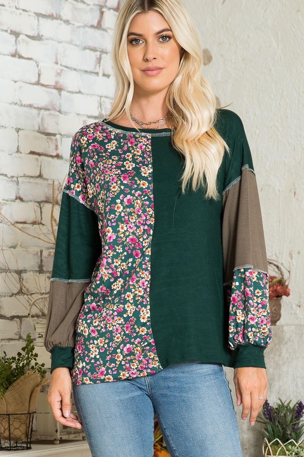 CELESTE - Floral Color Block Exposed Seam T-Shirt in Hunter Green