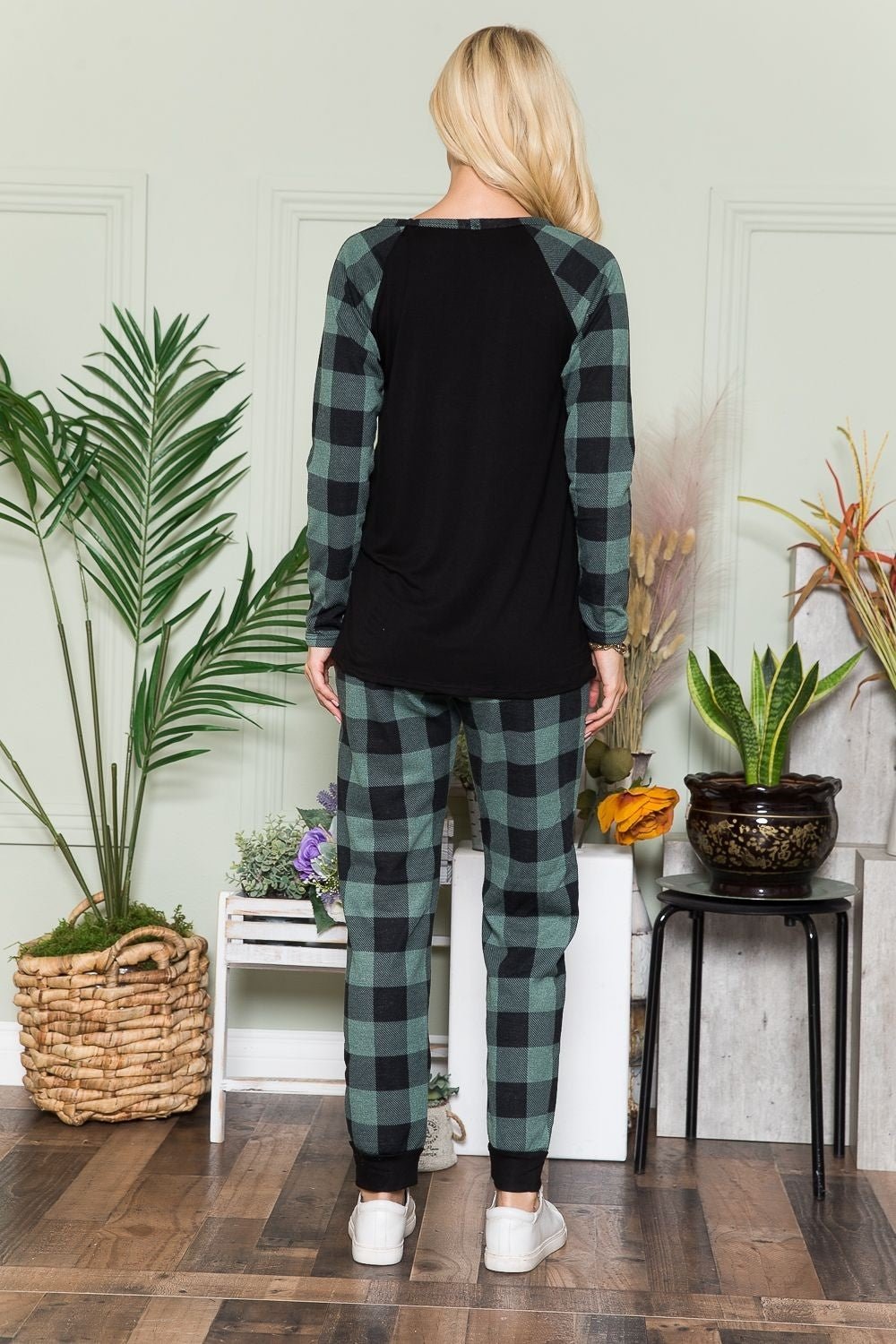 CELESTE - Green Plaid Long Sleeve T - Shirt with Pockets