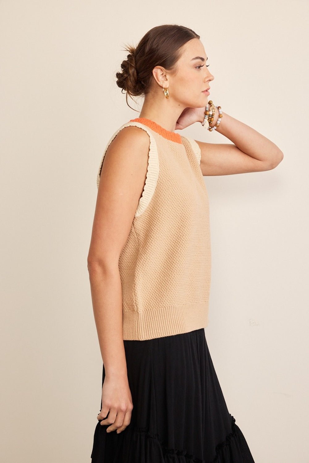 Contrast Crew Neck Sleeveless Sweater in Taupe MultiSweaterIN FEBRUARY