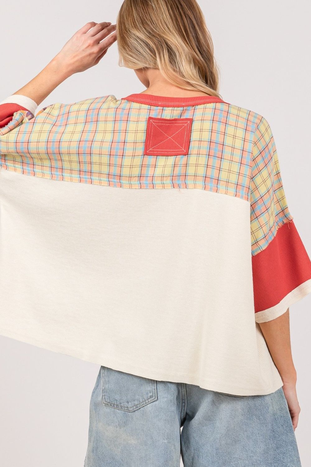 Crew Neck Plaid Star Patch T - Shirt in BerryT - ShirtSAGE+FIG