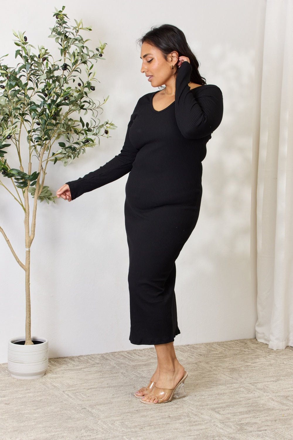 Culture Code - Black Rib Knit Long Sleeve Midi Dress