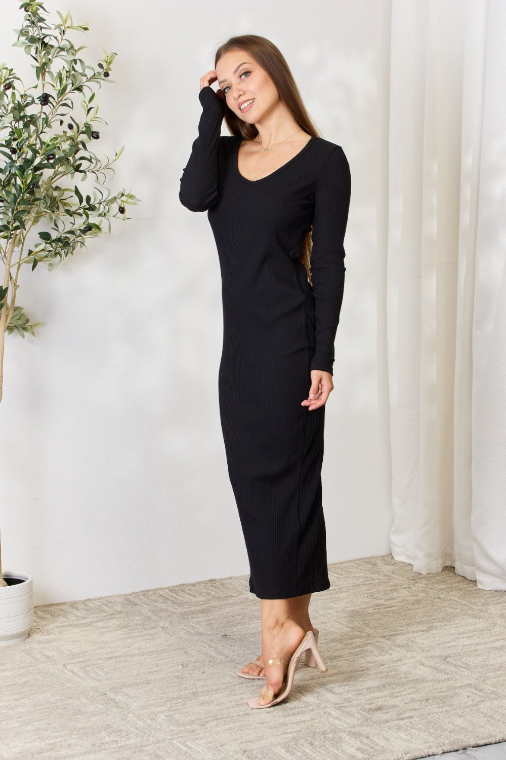 Culture Code - Black Rib Knit Long Sleeve Midi Dress