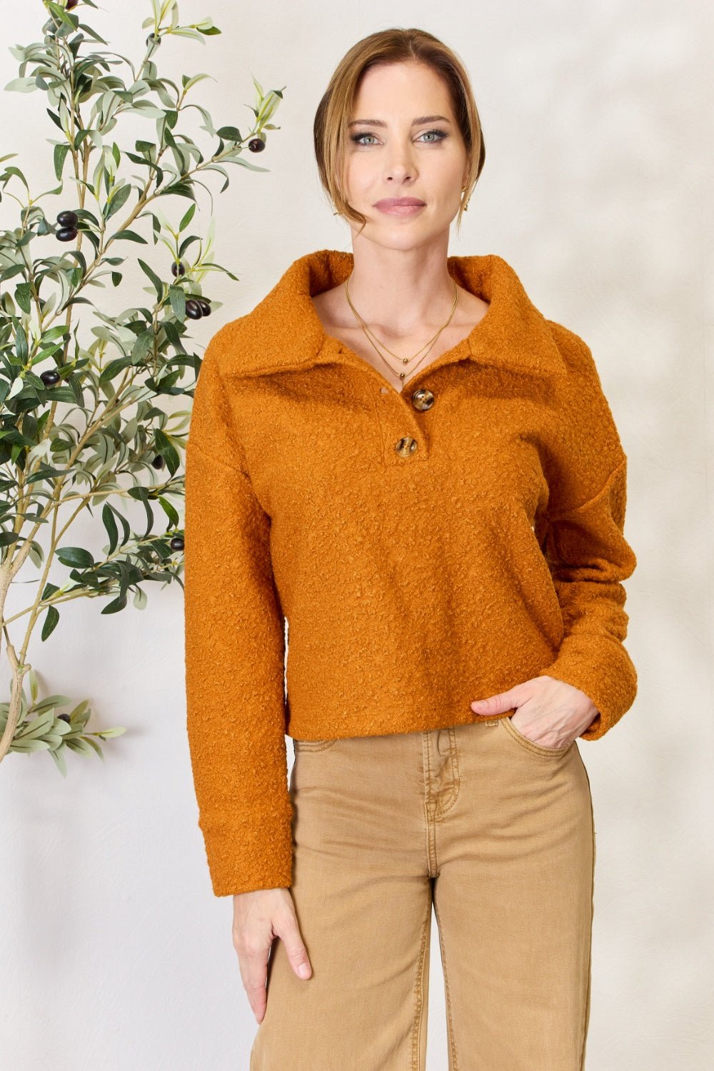 Culture Code - Half Button Turtleneck Sweatshirt in Ginger