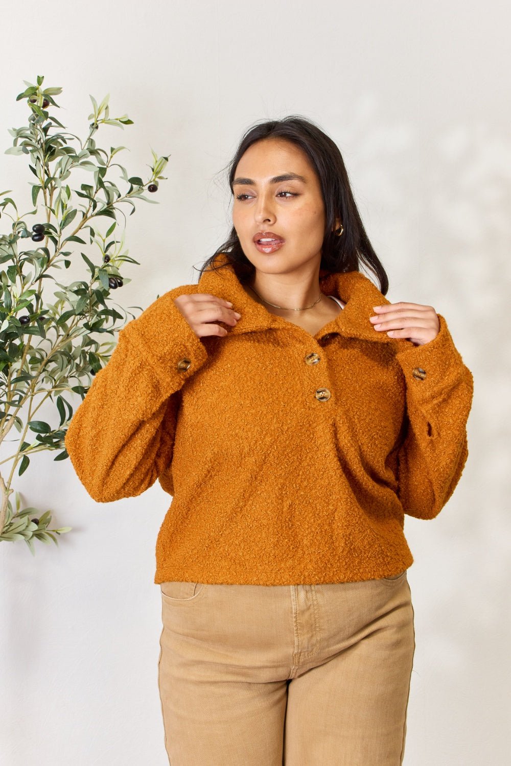 Culture Code - Half Button Turtleneck Sweatshirt in Ginger