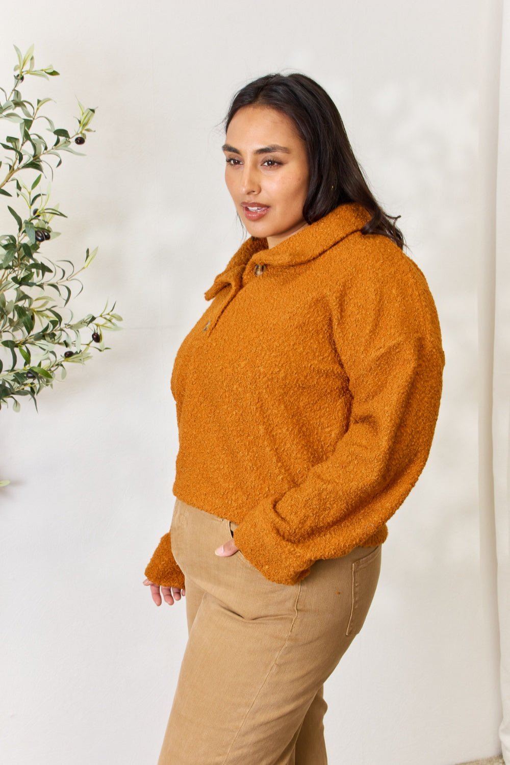 Culture Code - Half Button Turtleneck Sweatshirt in Ginger