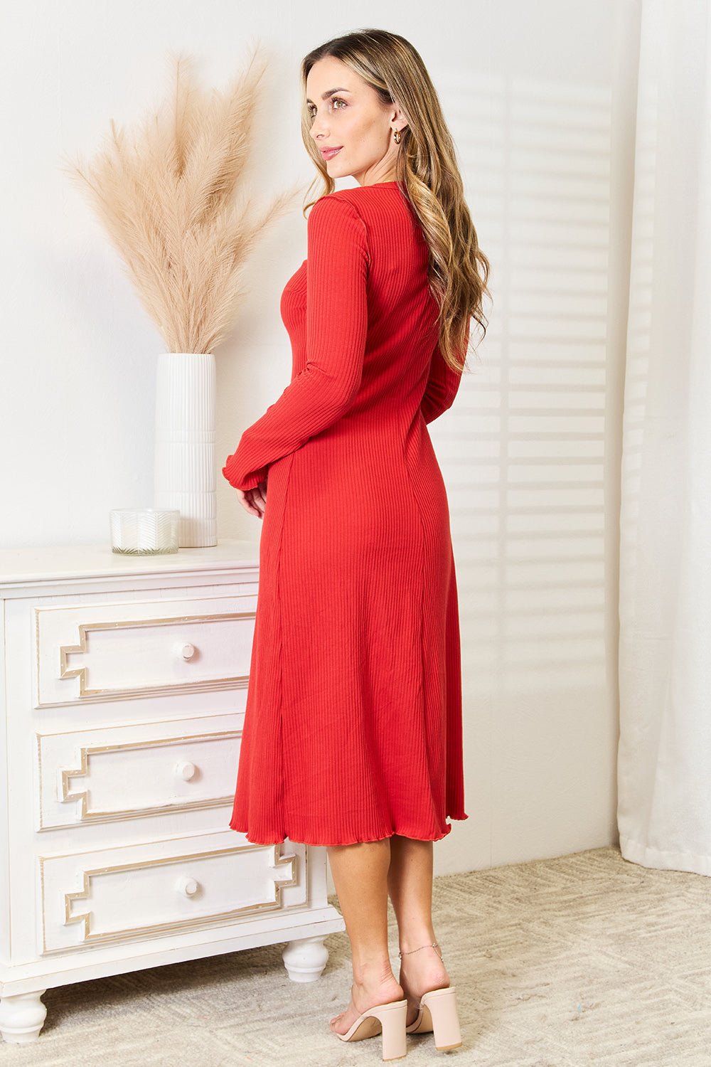 Culture Code - Red Long Sleeve Midi Shift Dress