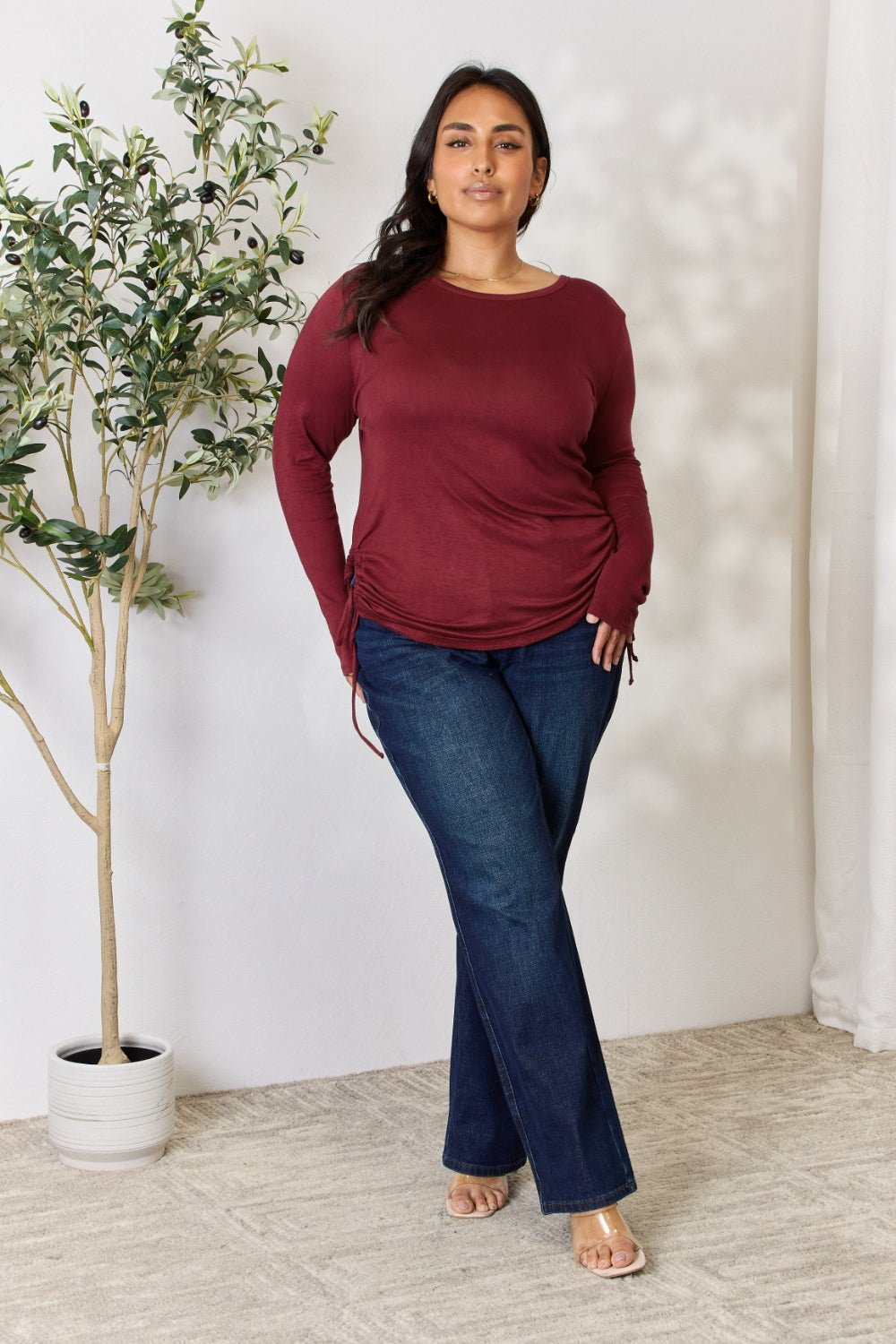 Culture Code - Side Ruched Long Sleeve Top in Wine