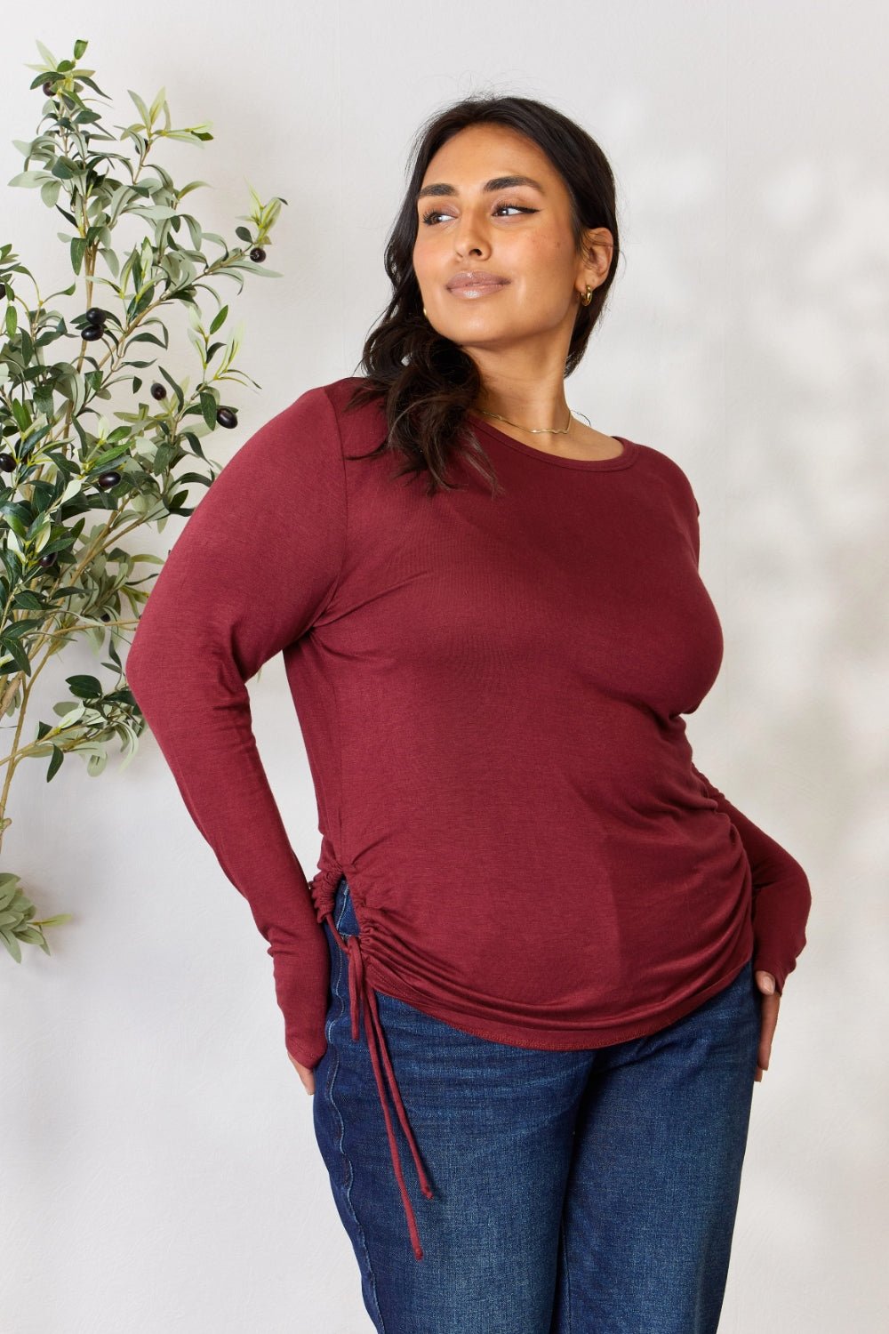 Culture Code - Side Ruched Long Sleeve Top in Wine