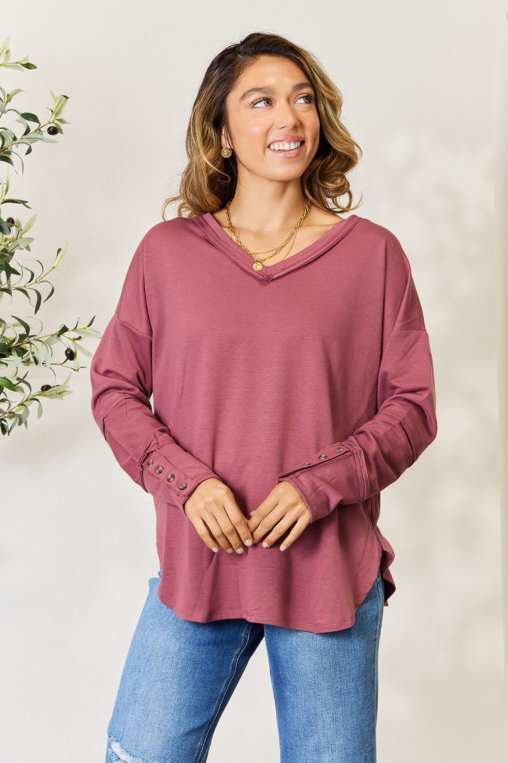 Culture Code - V - Neck Exposed Seams Long Sleeve Blouse in Dusty Berry