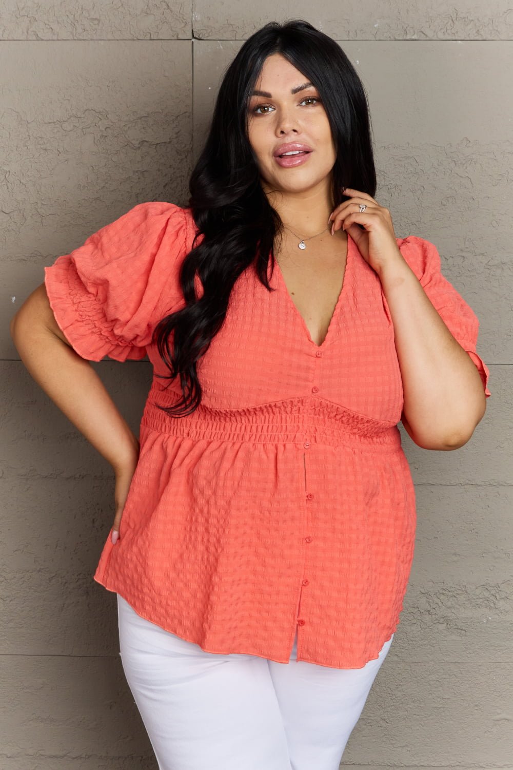 Culture Code - V - Neck Puff Sleeve Button Down Babydoll Top in Coral