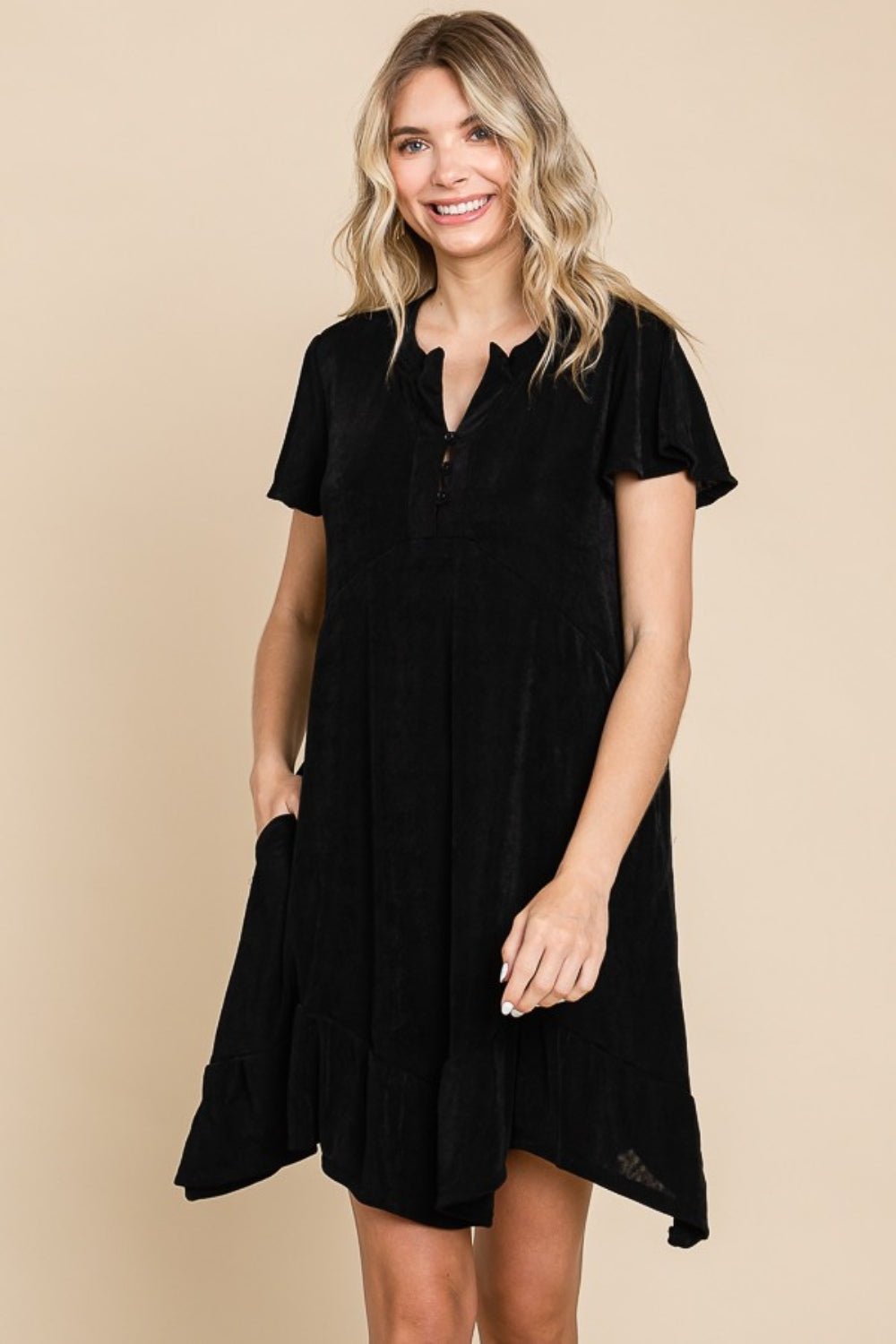 Culture CodeShort Sleeve Mini Dress in Black