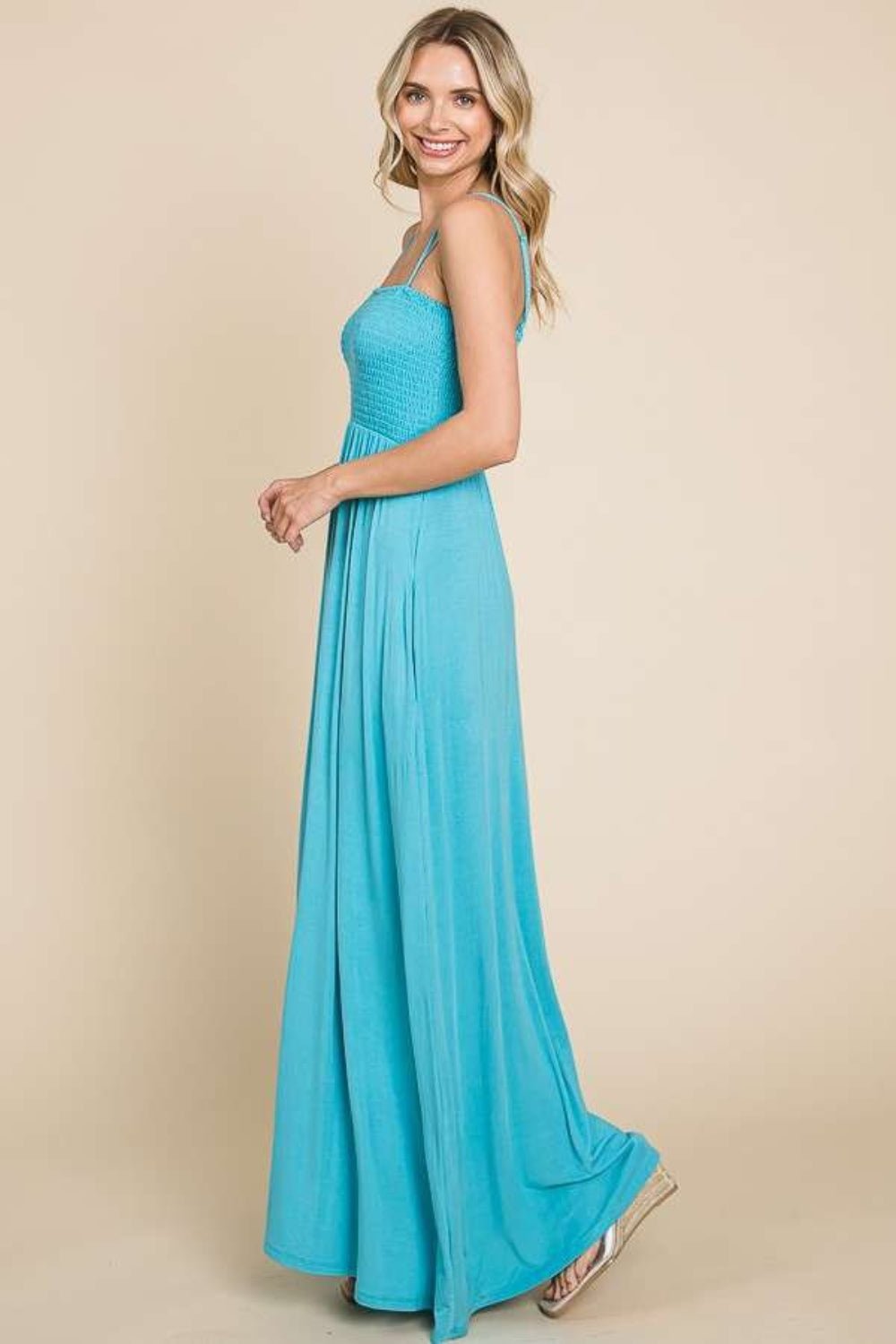 Culture CodeSmocked Cami Maxi Dress with Pockets in Pastel Teal