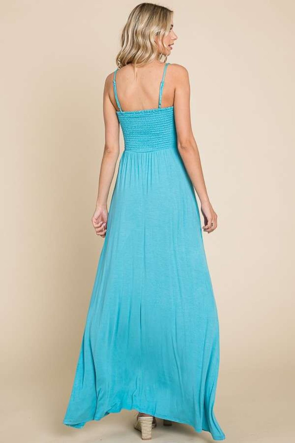 Culture CodeSmocked Cami Maxi Dress with Pockets in Pastel Teal