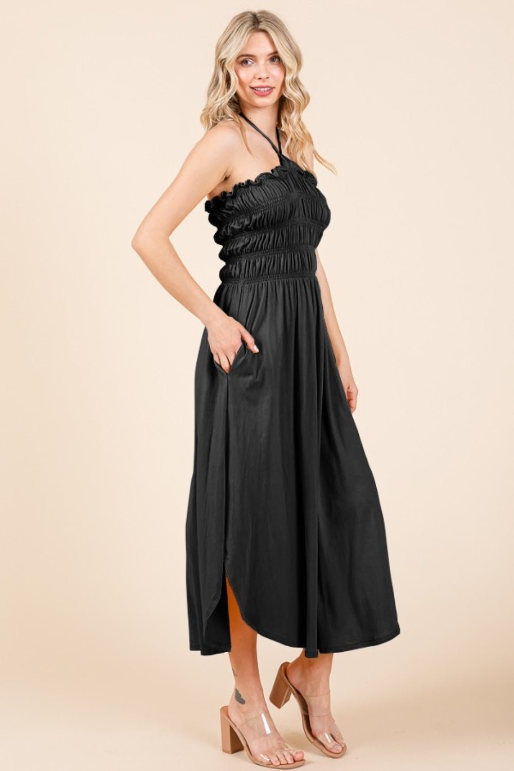 Culture CodeTie Back Shirred Midi Dress with Pockets in Black