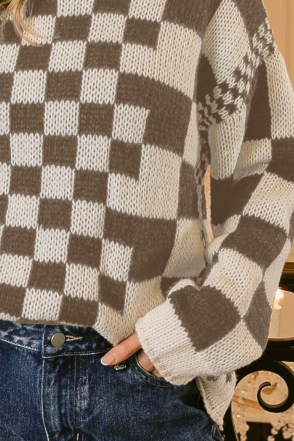 Checkered Contrast Chunky Sweater in Mocha