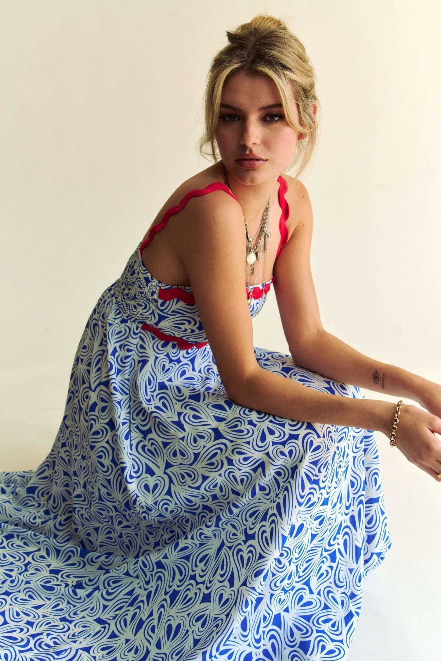 Davi & Dani - Abstract Print Maxi Dress – Blue & White with Red Trim