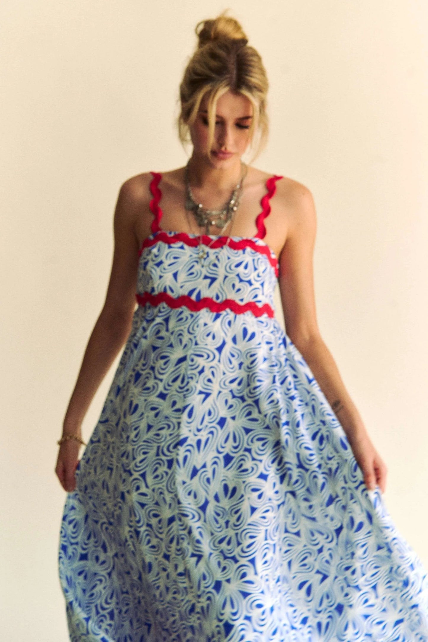 Davi & Dani - Abstract Print Maxi Dress – Blue & White with Red Trim