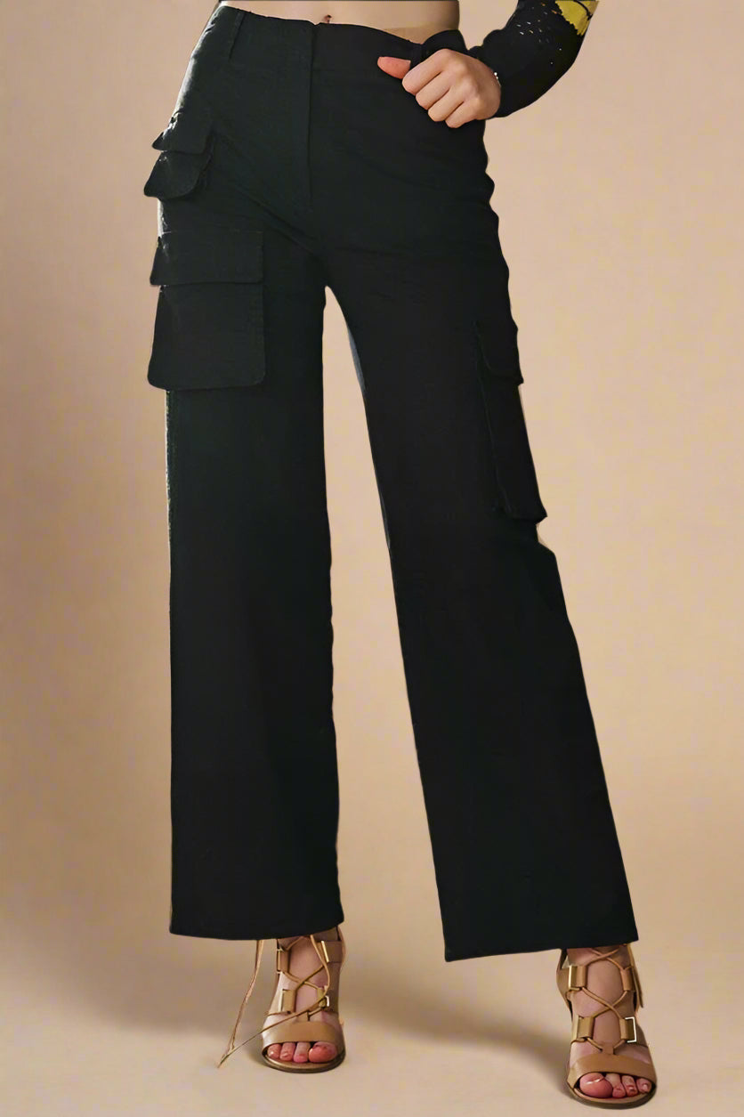 Davi & Dani - Black Mid Rise Cargo Pants