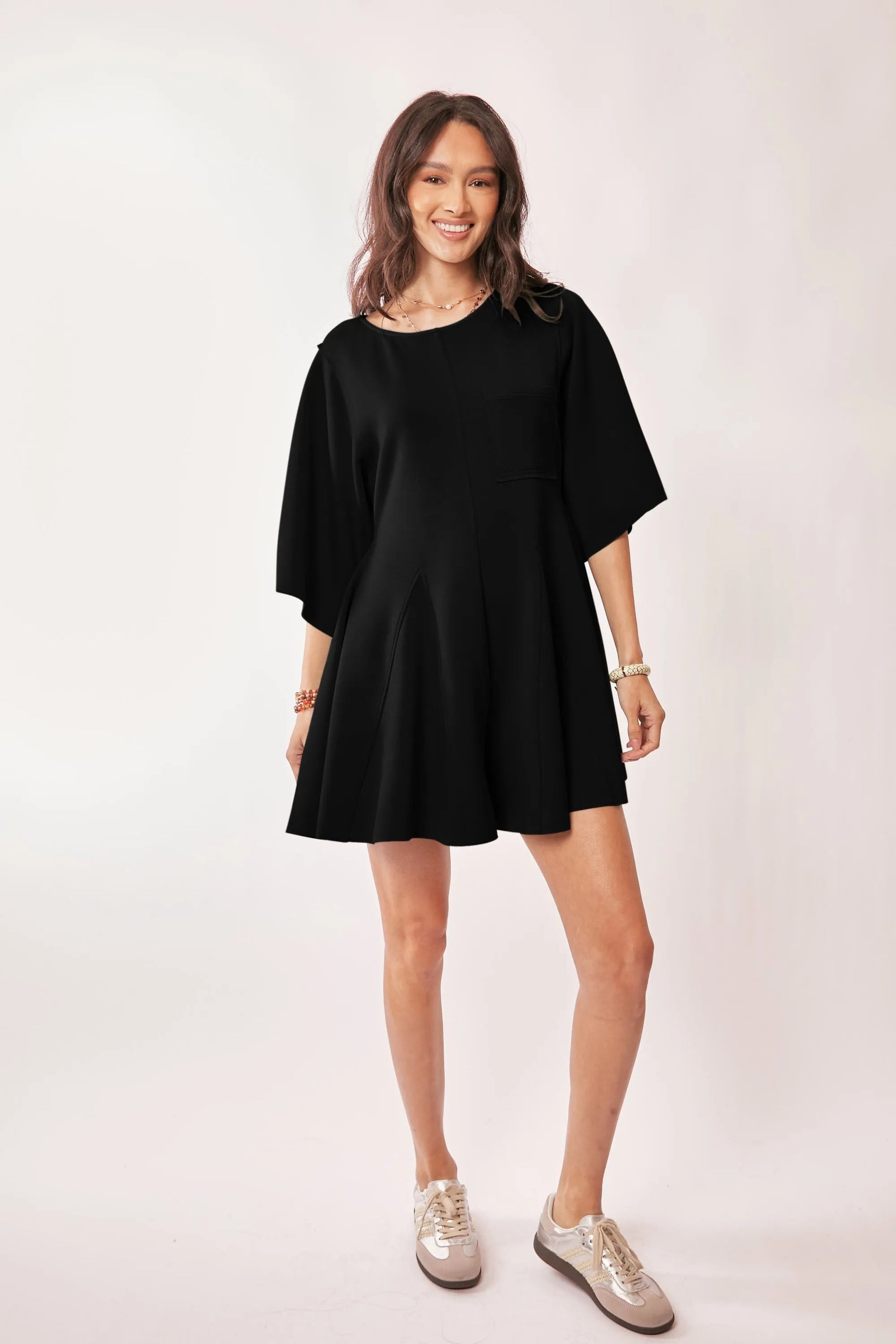 Davi & Dani - Black Wide Sleeve Pleated Romper