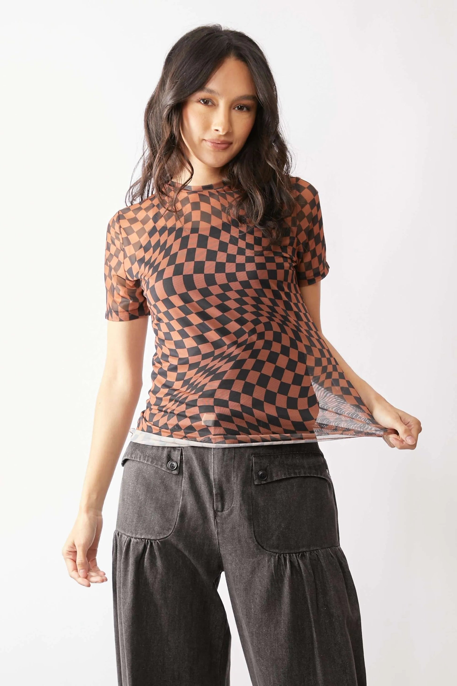 Davi & Dani - Checkered Mesh Short Sleeve Top – Brown & Black