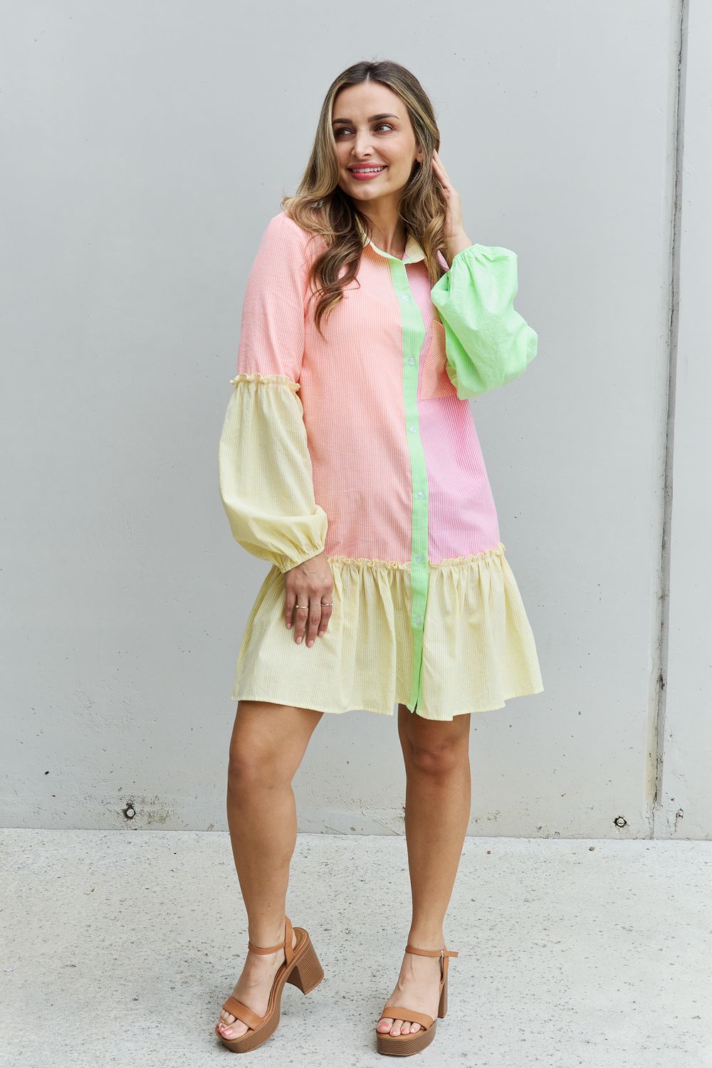 Davi & Dani - Color Block Long Sleeve Mini Shirt Dress in Neon Multi