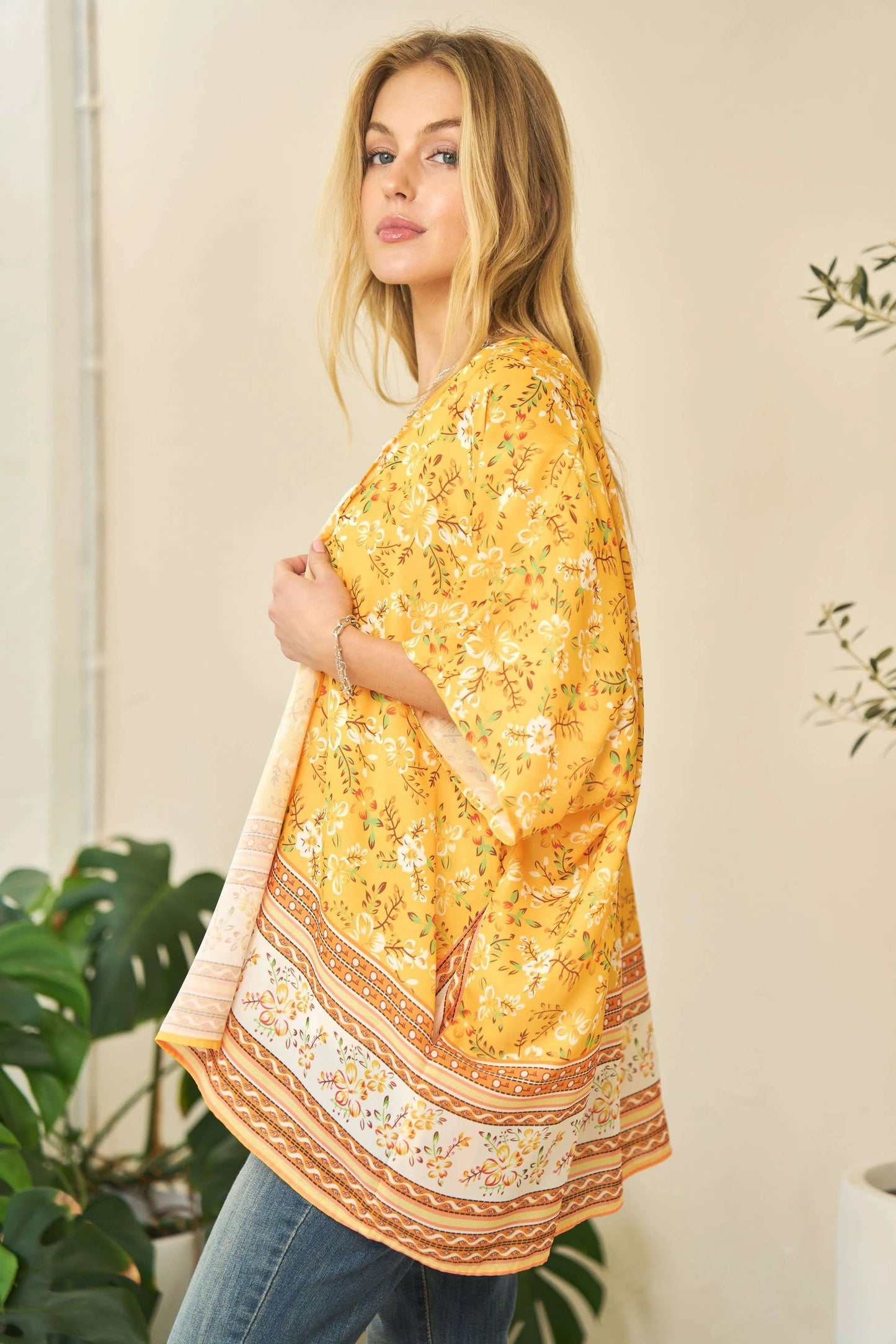Davi & Dani - Floral Border Print Kimono – Golden Yellow & White