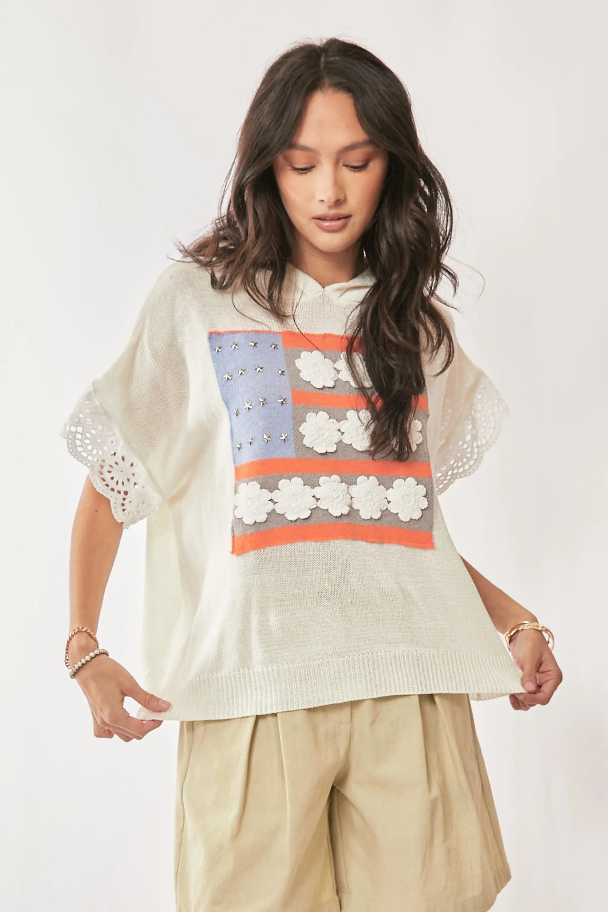 Davi & Dani - Floral Flag Knit Hoodie Top – Ivory
