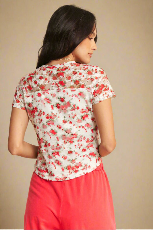 Davi & Dani - Floral Print Sheer Lace Short Sleeve Top – White & Red