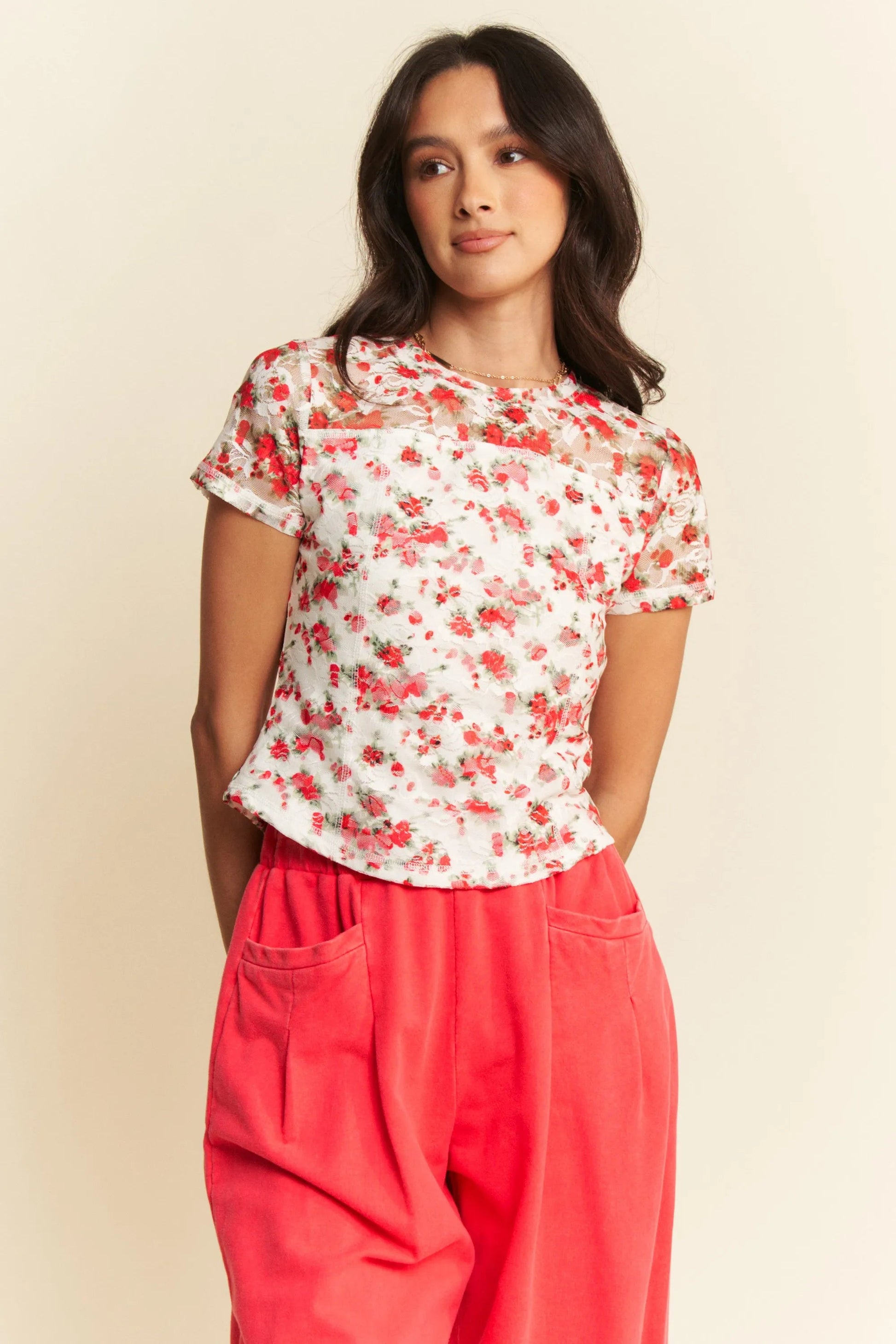 Davi & Dani - Floral Print Sheer Lace Short Sleeve Top – White & Red