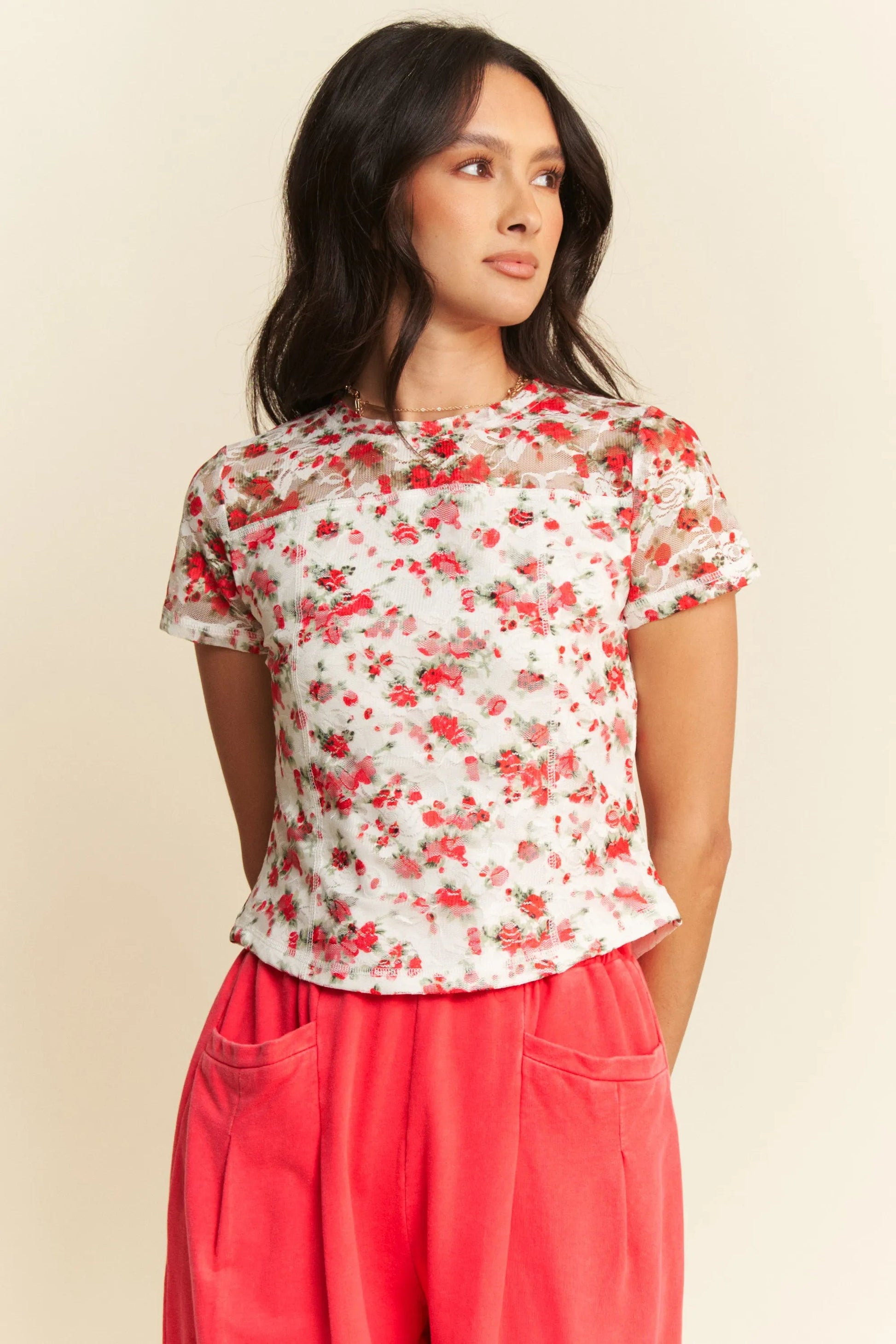 Davi & Dani - Floral Print Sheer Lace Short Sleeve Top – White & Red