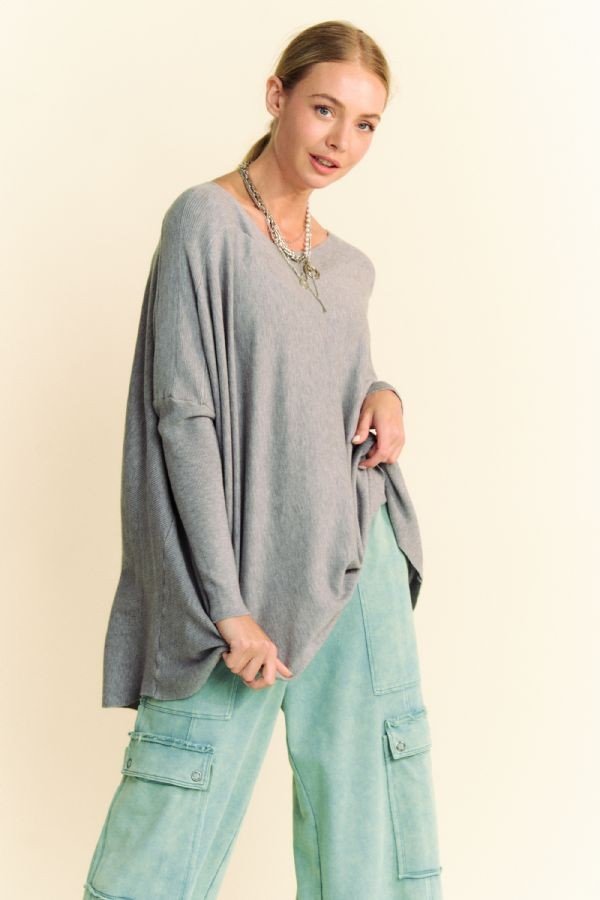 Davi & Dani - Gray Relaxed Fit Long Sleeve Knit Top