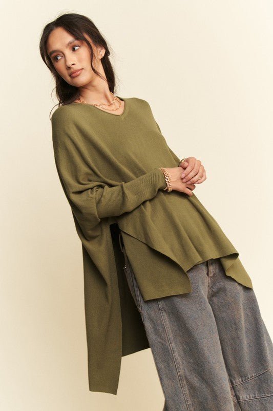 Davi & Dani - High - Low Hem Batwing Sleeve Tunic Top in Olive