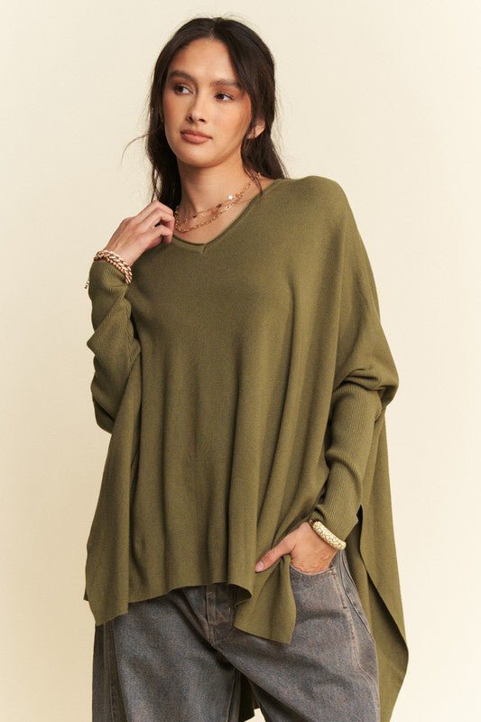 Davi & Dani - High - Low Hem Batwing Sleeve Tunic Top in Olive