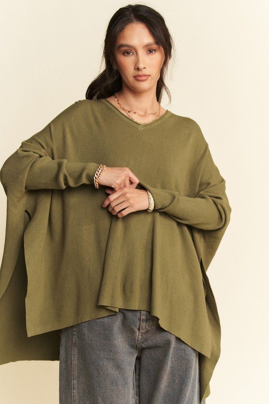 Davi & Dani - High - Low Hem Batwing Sleeve Tunic Top in Olive