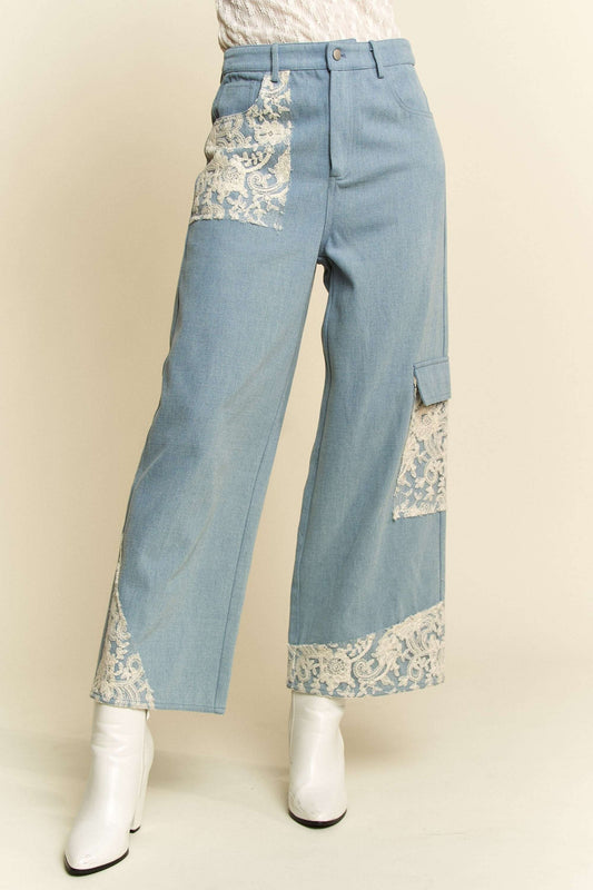 Davi & Dani - Light Wash Lace Detail Cropped Wide Leg Jeans