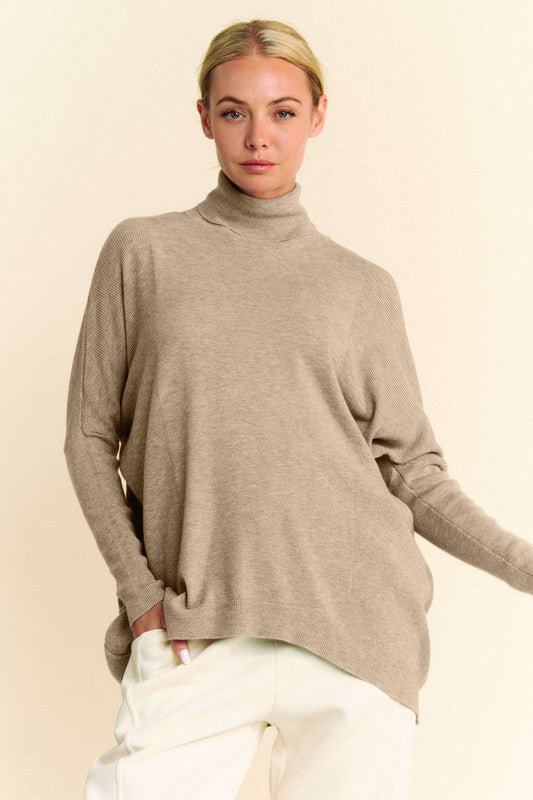 Davi & Dani - Long Sleeve Knit Turtleneck Top in Khaki