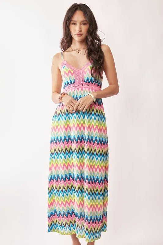 Davi & Dani - Rainbow Zigzag Crochet Trim Maxi Dress