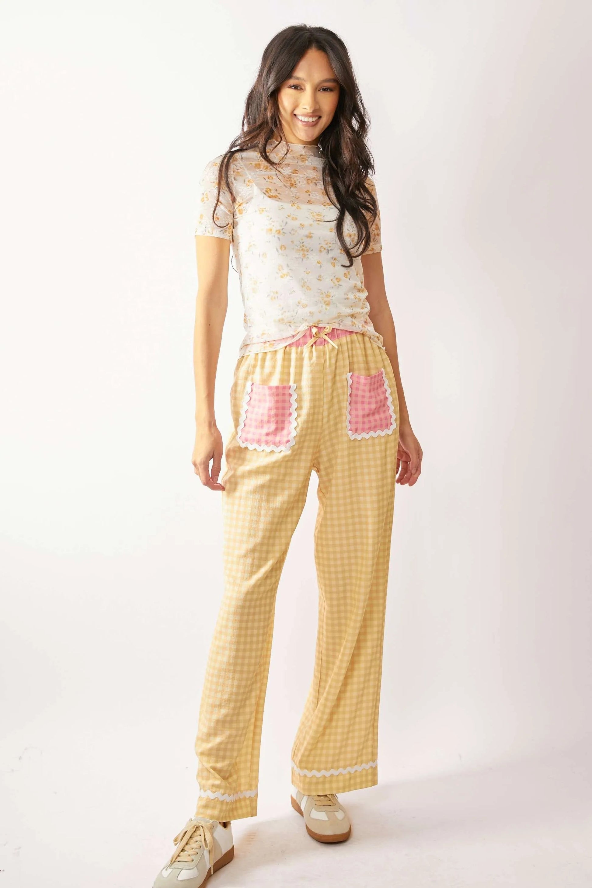 Davi & Dani - Sheer Floral Mock Neck Short Sleeve Top – Ivory & Yellow