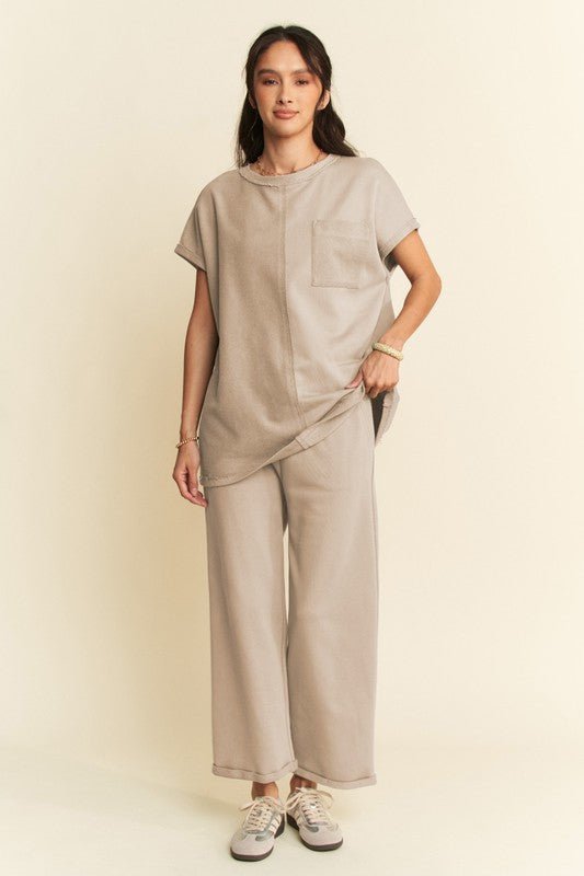 Davi & Dani - Short Sleeve Top and Pants Set in Khaki