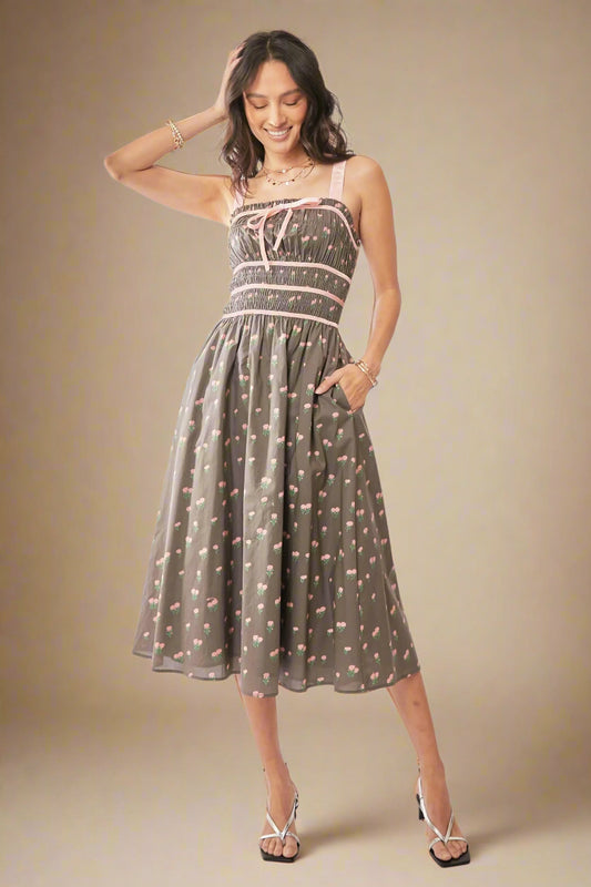 Davi & Dani - Taupe & Pink Floral Smocked Midi Dress with Pockets