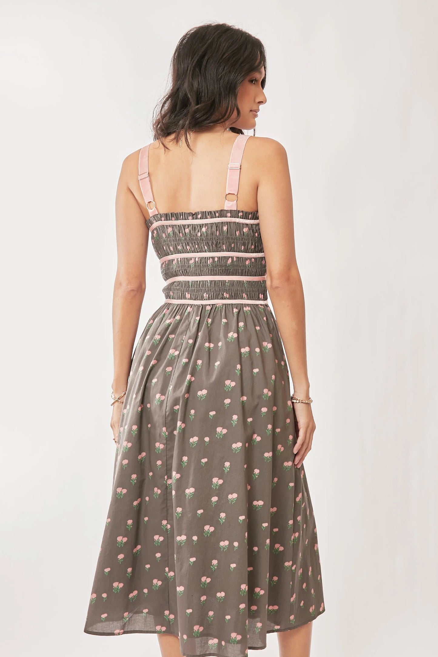 Davi & Dani - Taupe & Pink Floral Smocked Midi Dress with Pockets