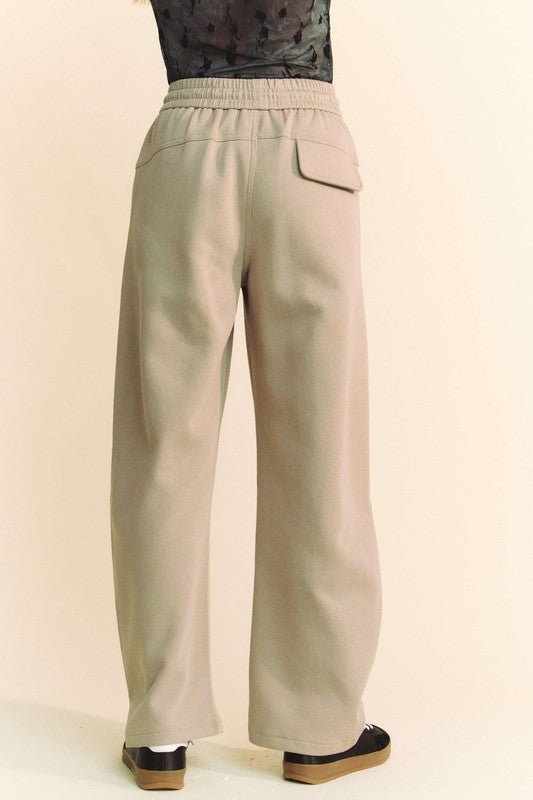 Davi & Dani - Wide Leg Drawstring Sweatpants in Khaki