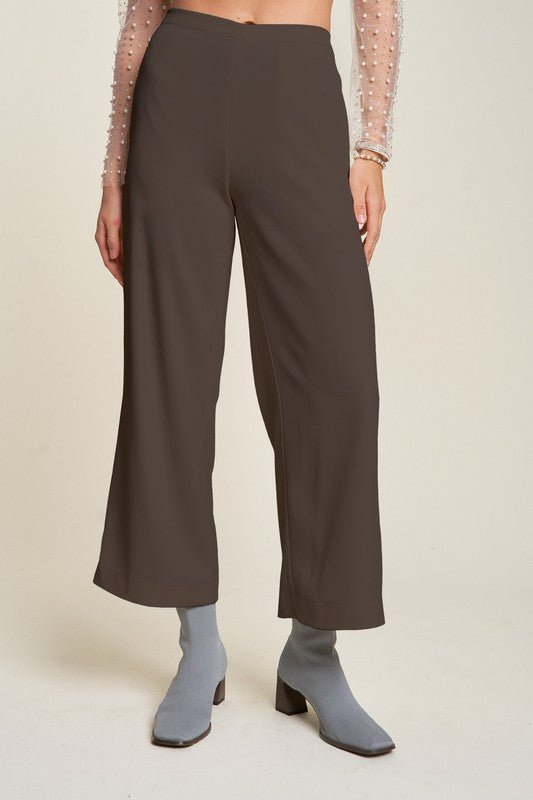 Davi & Dani - Wide Leg Mid - Rise Pants in Chocolate