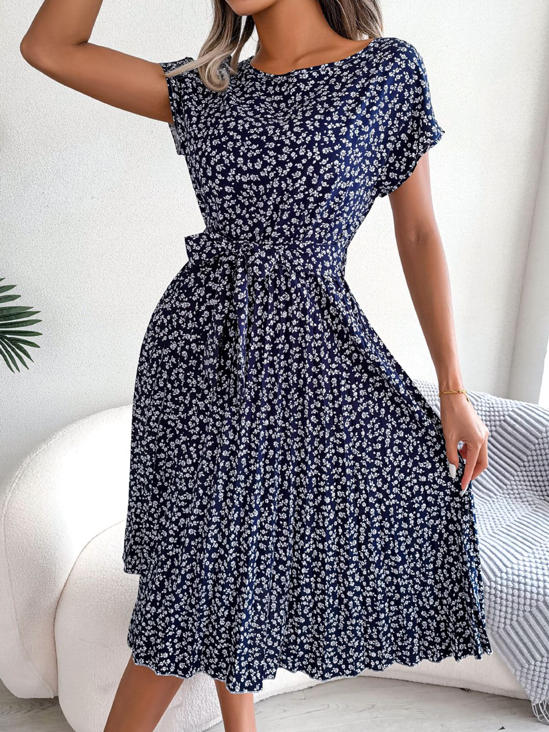 Ditsy Floral Pleated Tie Waist Midi Dress