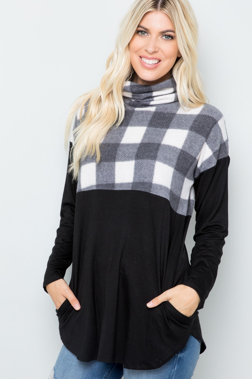 Black & White Plaid Long Sleeve Turtleneck Blouse